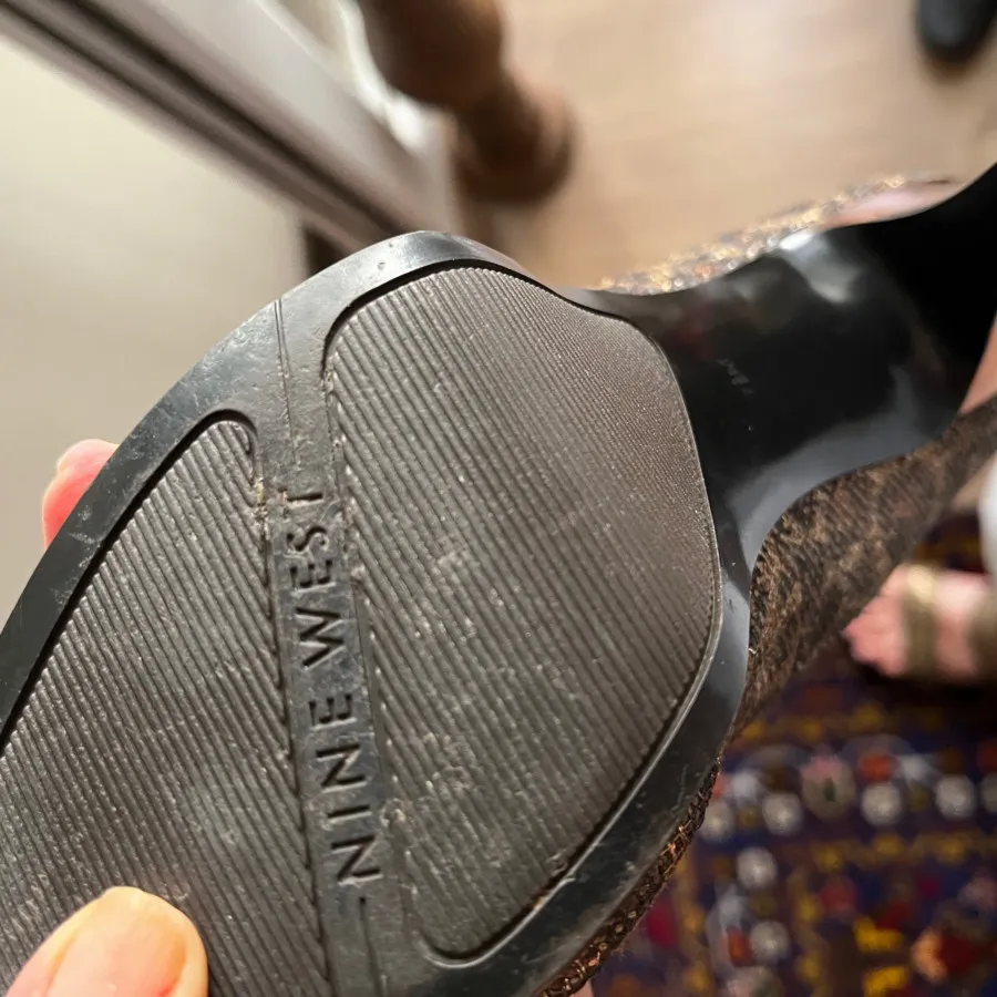 کفش جلوباز Nine West