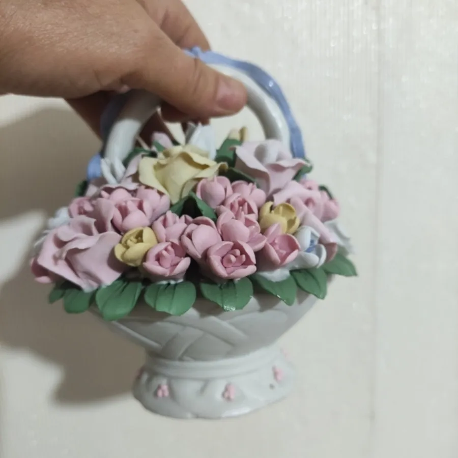 سبد گل چینی
