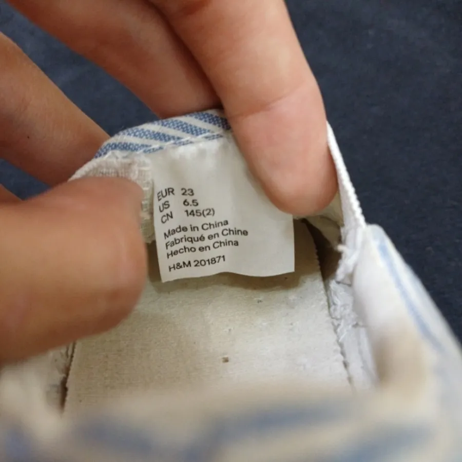 کفش بچگانه h&m سایز 23