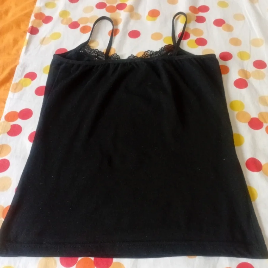تاپ مارک Helly