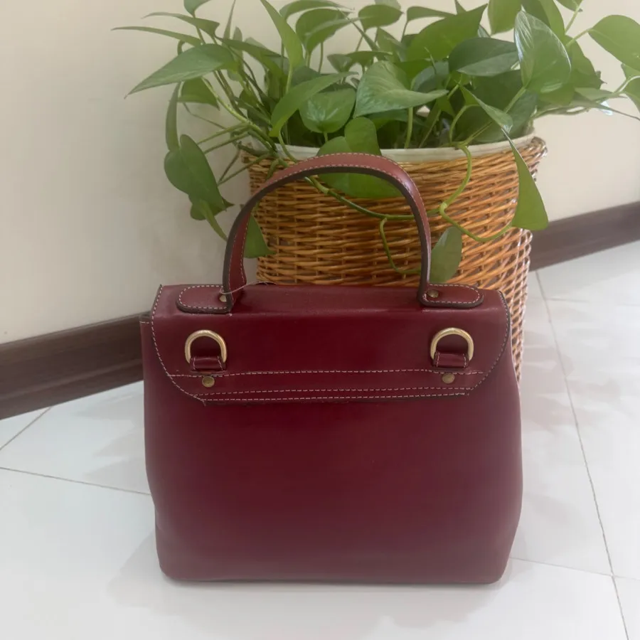 کیف کاملا نو چرم