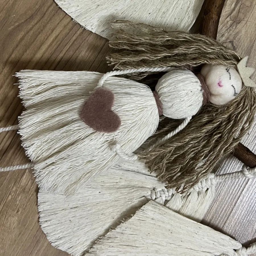 دیوارکوب فرشته