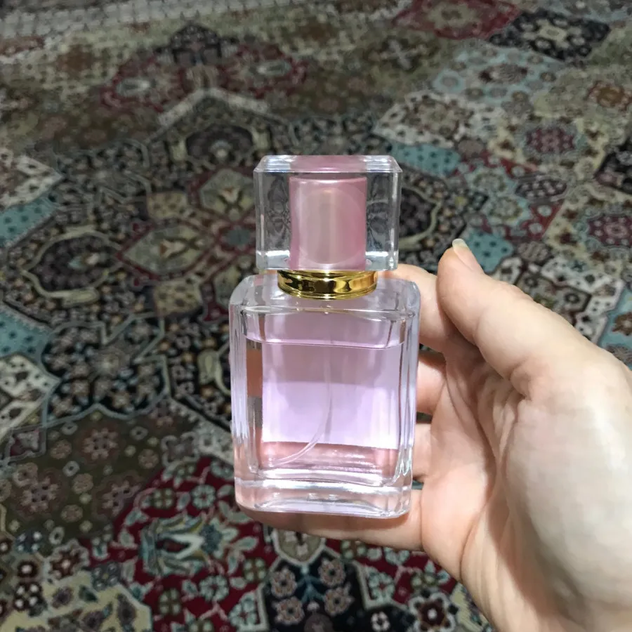 ادکلن دخترانه