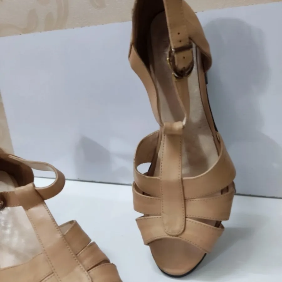 کفش تابستانه