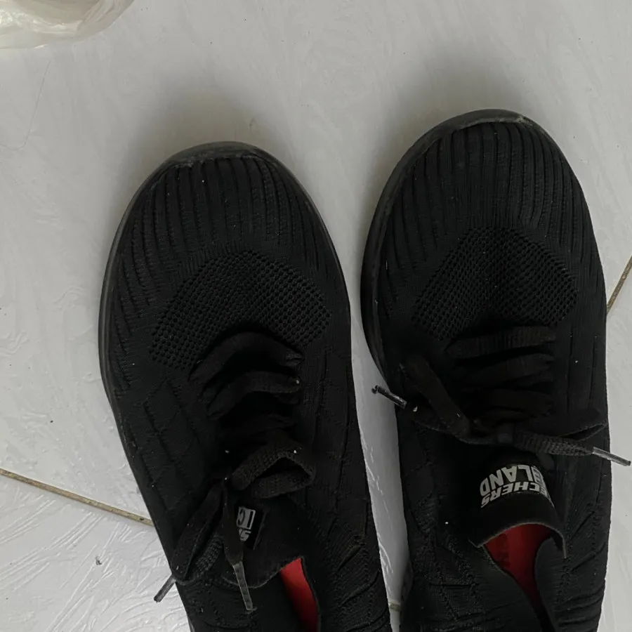 کتونی استیکرز