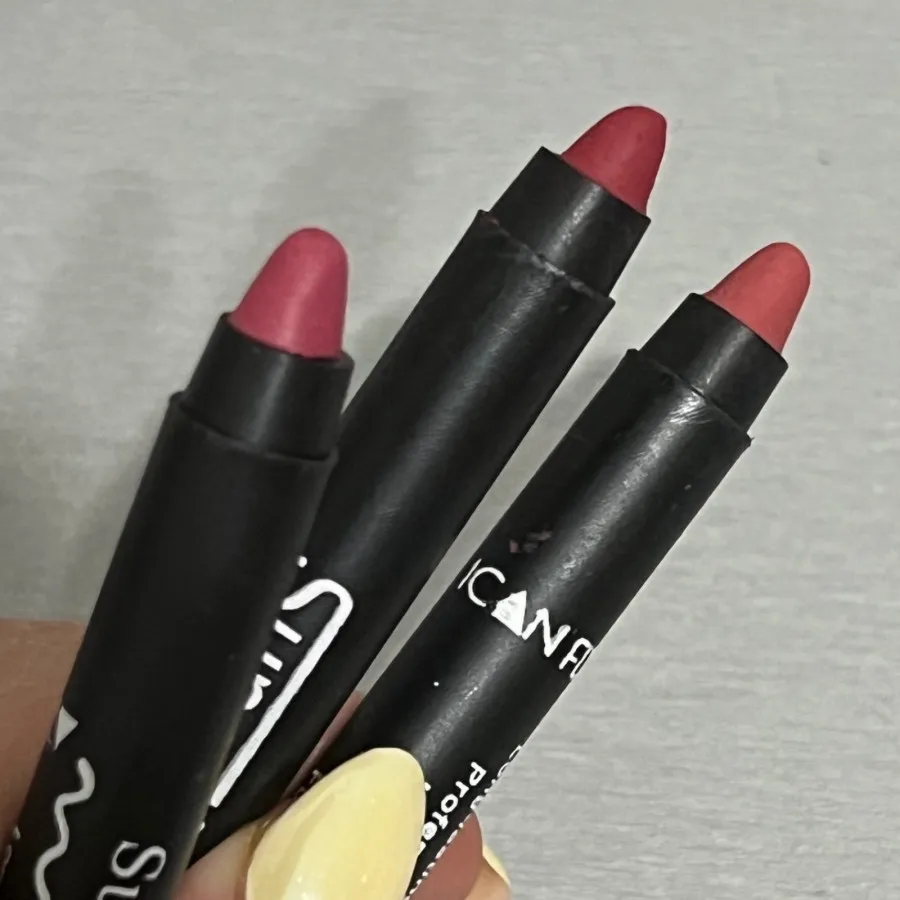 رژلب مدادی سوپرتاچ