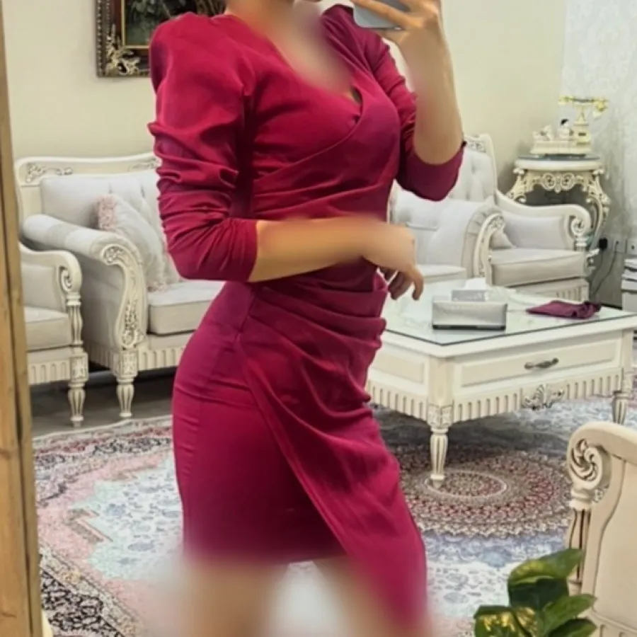 پیراهن مجلسی سرخابی