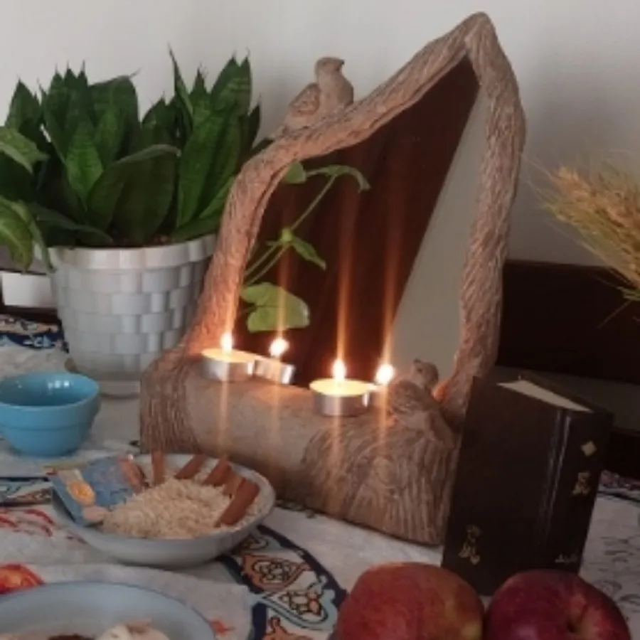 آینه دکوراتیو