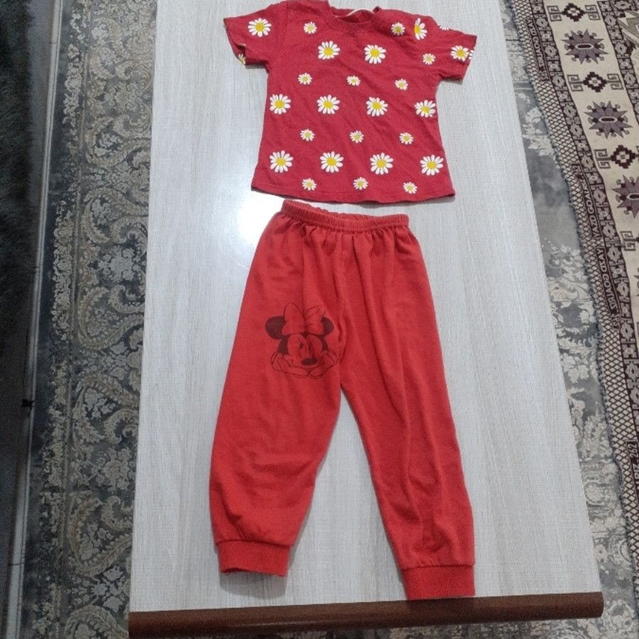 لباس بچگانه