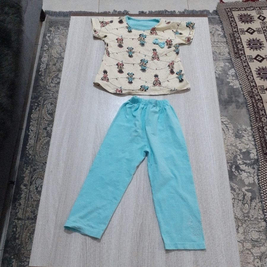 لباس بچگانه