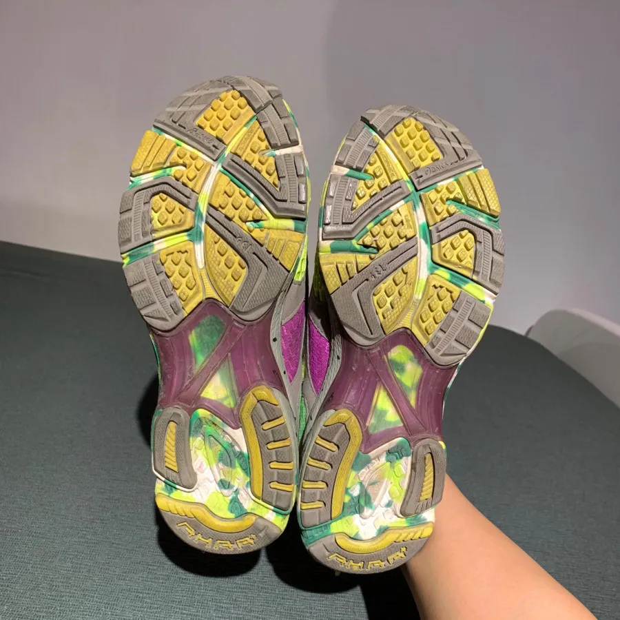 کتونی اورجینال asics
