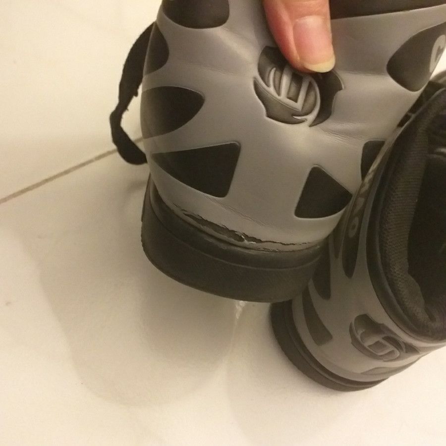 کفش اسپورت نیمبوت