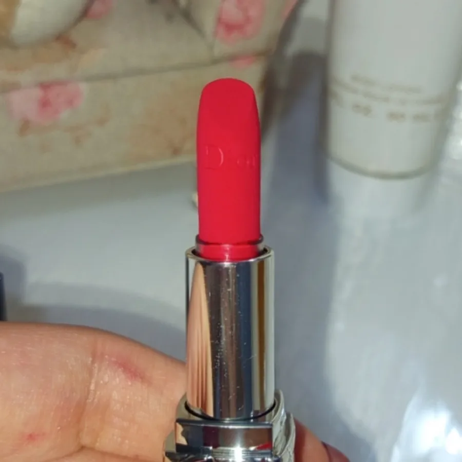 رژ دیور سرخابی مخملی