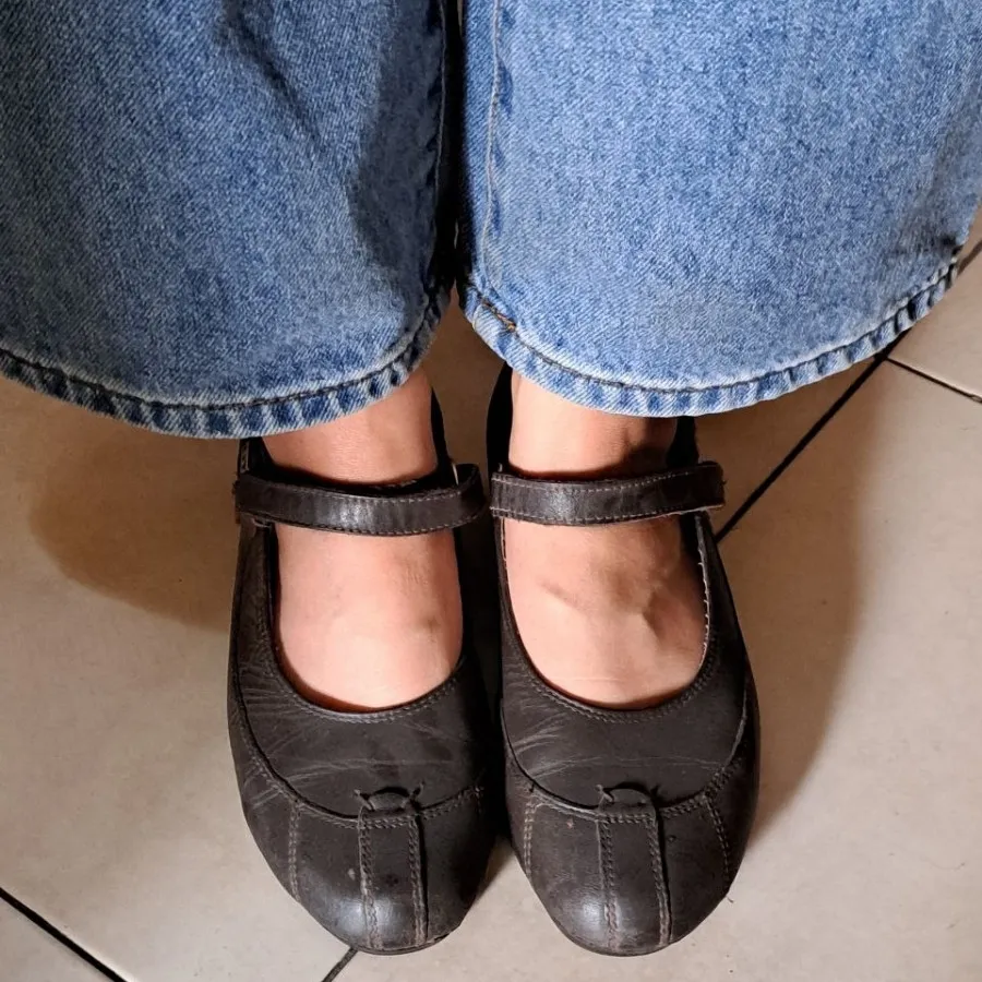 کفش زنانه برند Run& walk
