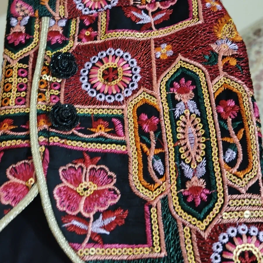 کت سوزن دوزی
