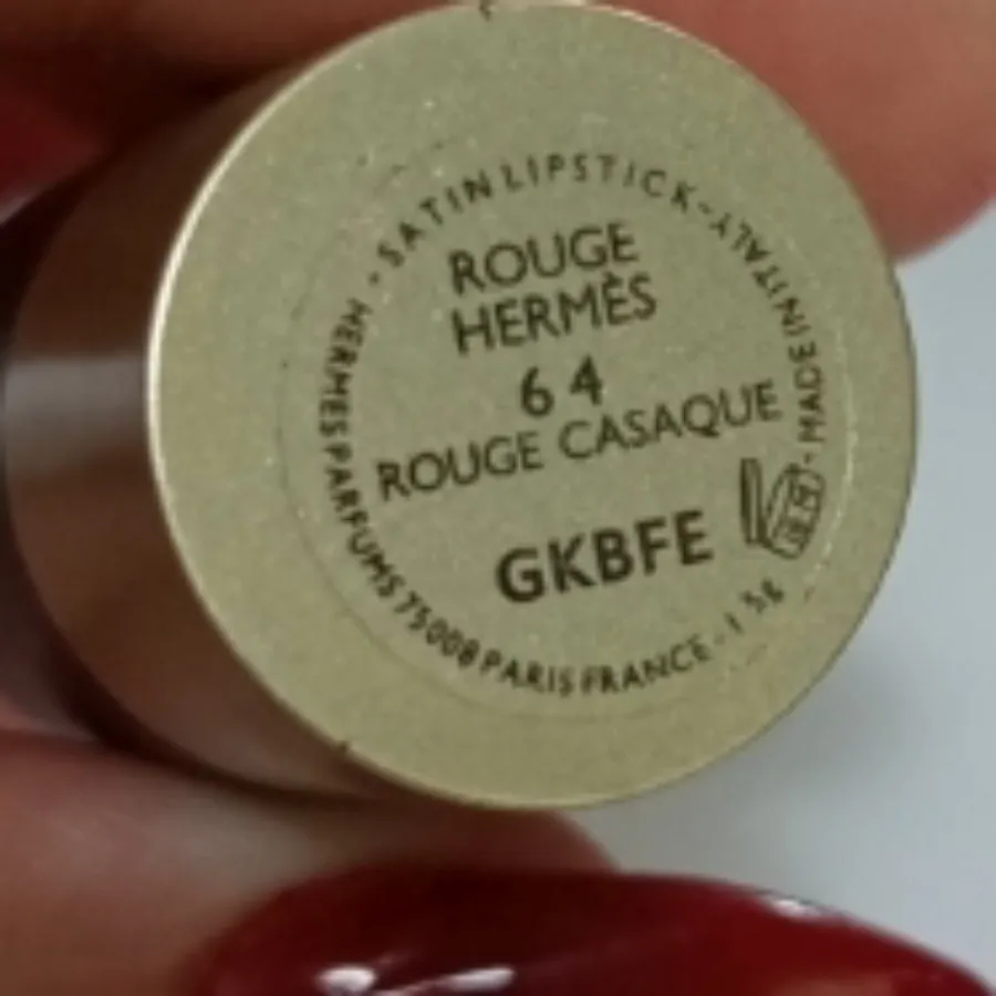 رژ hermes 64