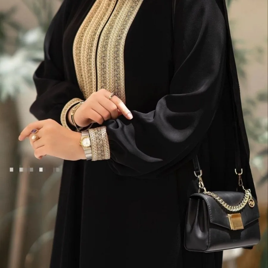 مانتو عبا
