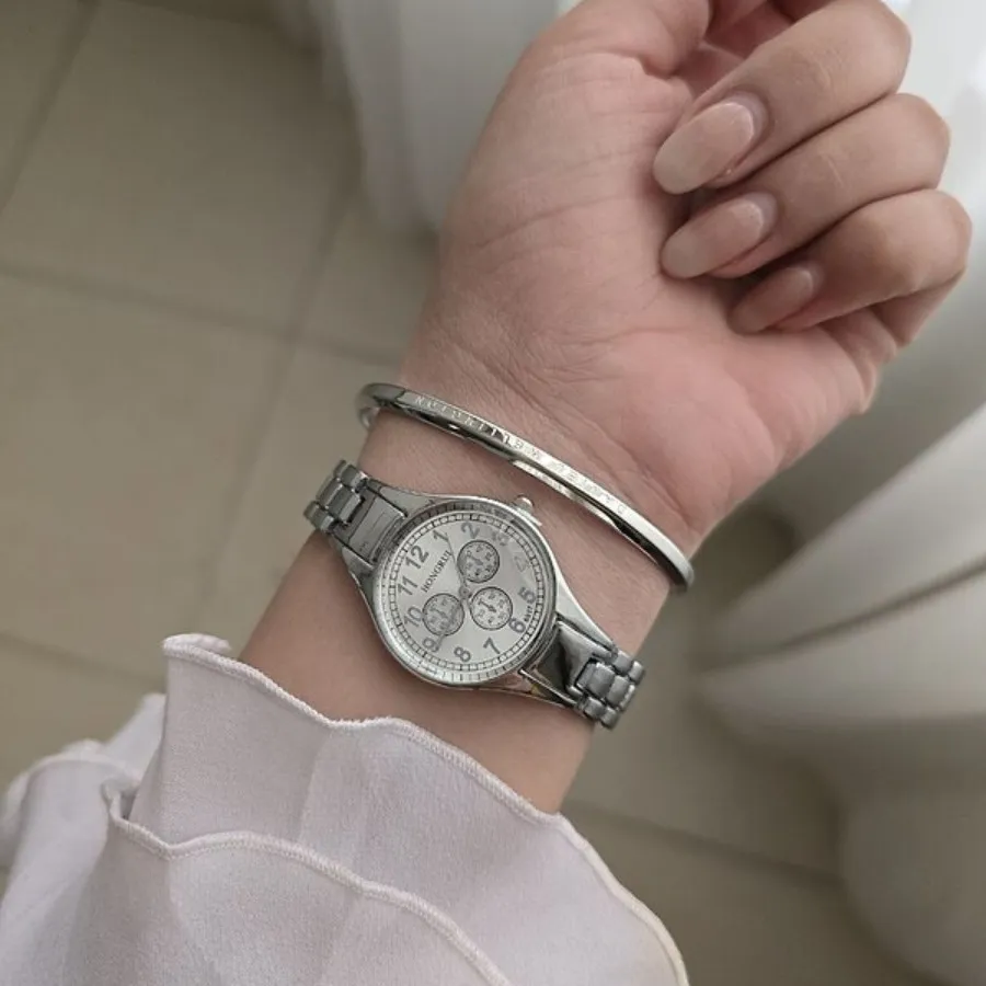 ساعت سه موتوره وارداتی