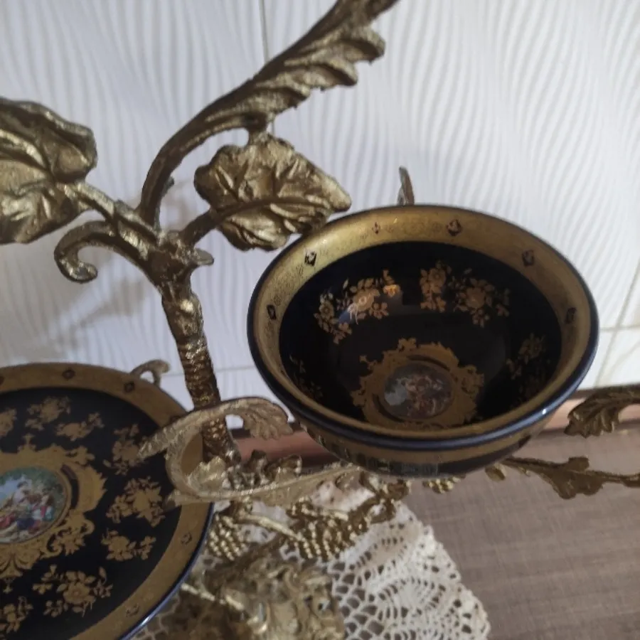 ظرف وذیرایی