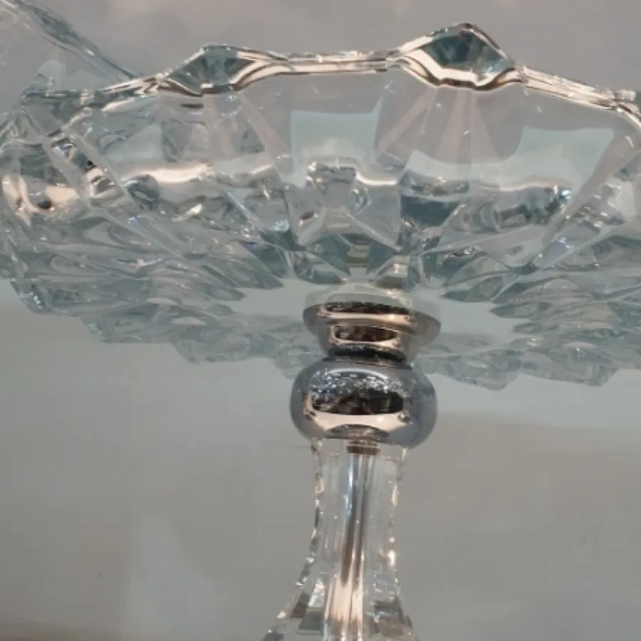 شیرینی خوری