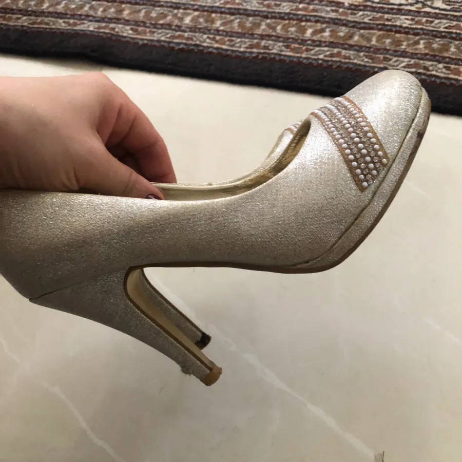 کفش مجلسی