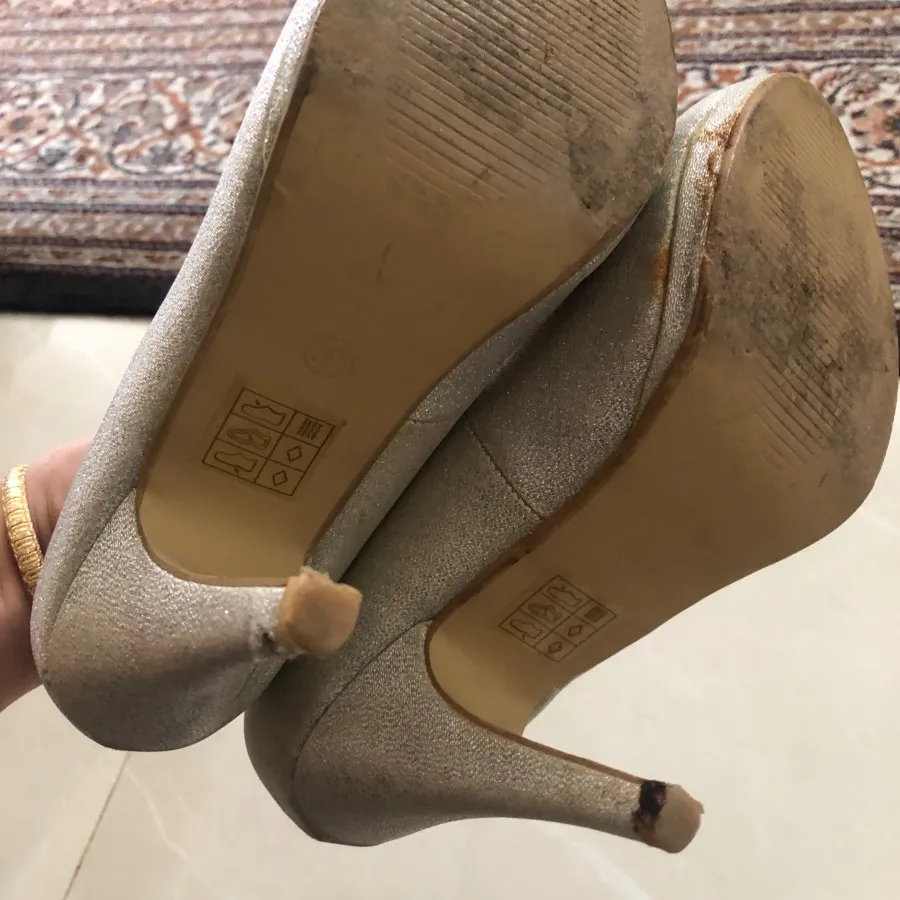 کفش مجلسی