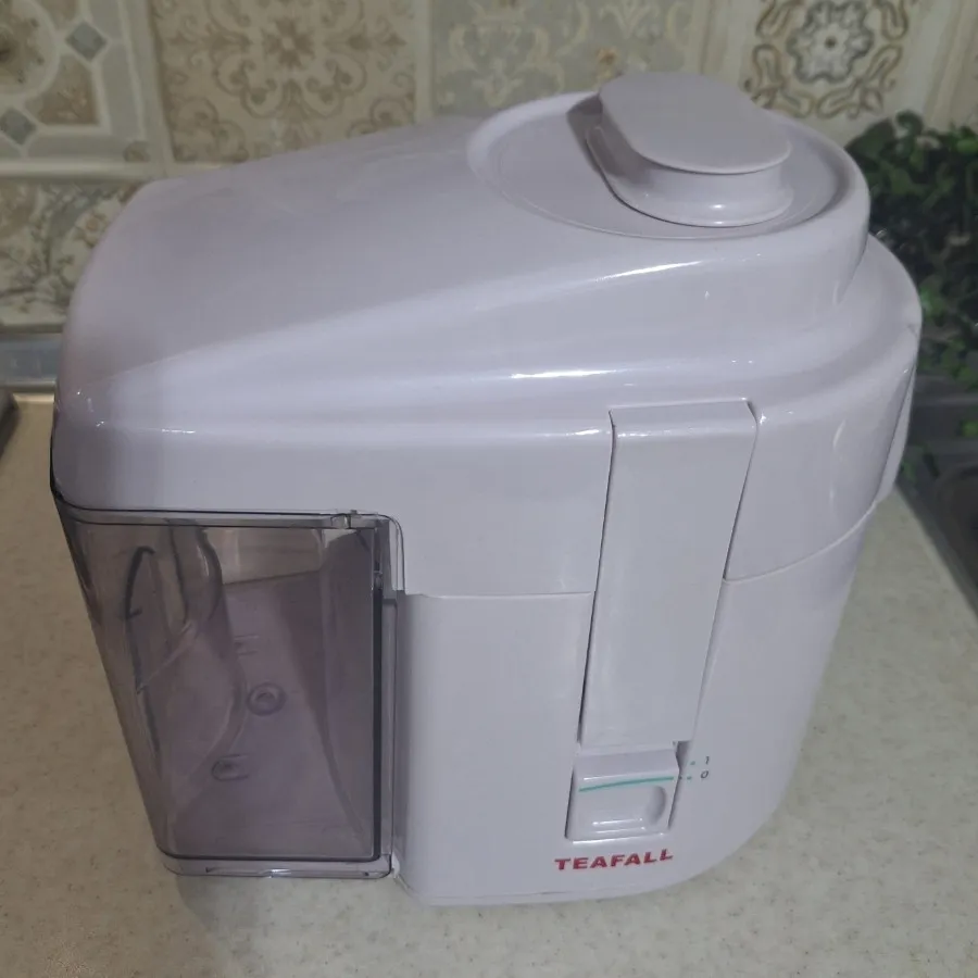 آبمیوه گیری تفال