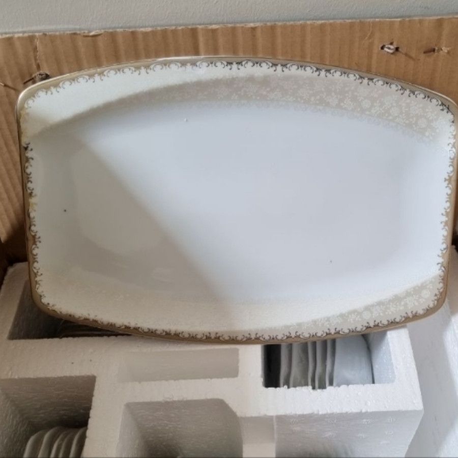 چینی زرین 30 پارچه 6 نفره