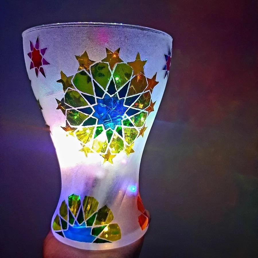 گلدان تزیینی با طرح سنتی