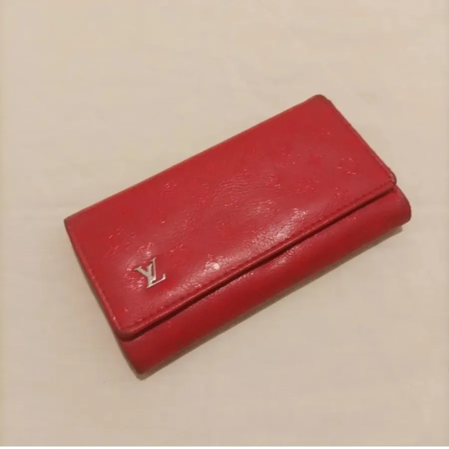کیف پول دستی LV