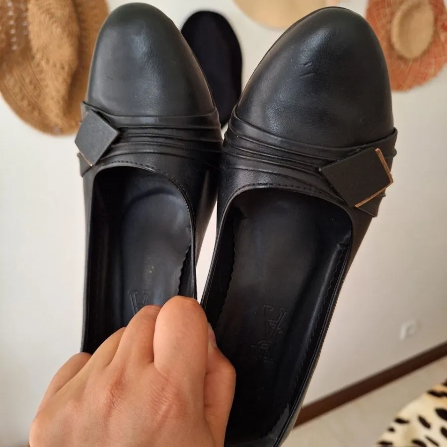 کفش چرم مشکی 39 40