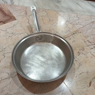 ماهیتابه رویی دسته دار