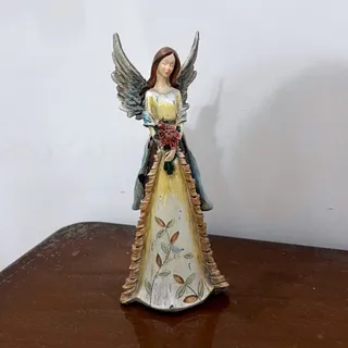 مجسمه فرشته