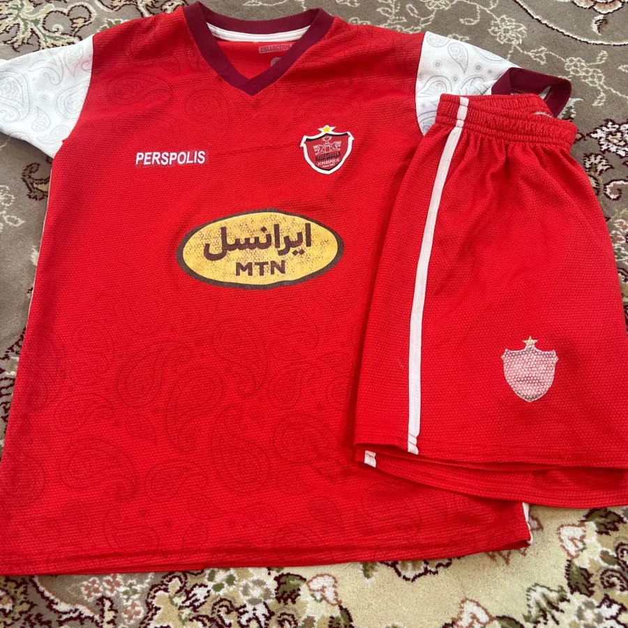 لباس فوتبال
