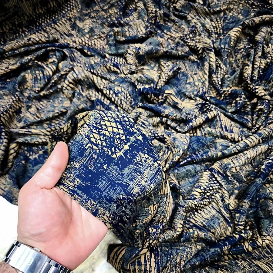 ?نخ کش طرح پوست ماری کره