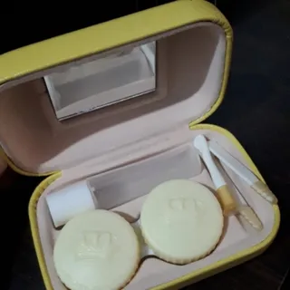 جا لنزی