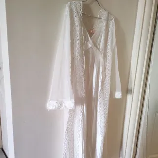 لباس خواب