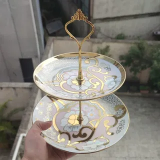 شیرینی خوری دو طبقه