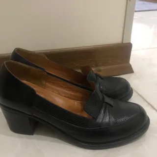 کفش طبی چرم
