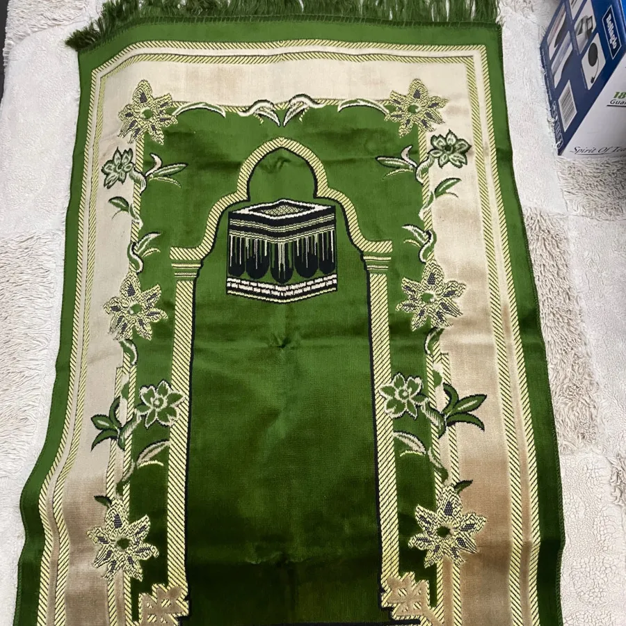 سجاده بزرگ مخمل
