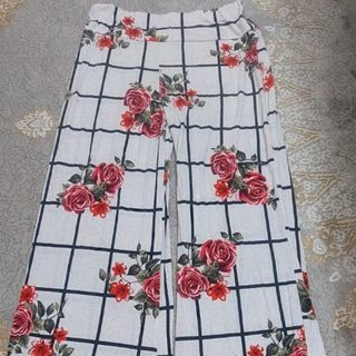 شلوار دامنی