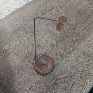 جا عودی ایستاده