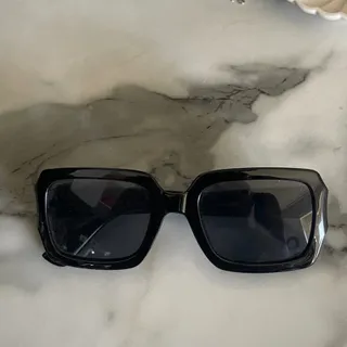 عینک آفتابی