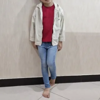 سوییشرت و شلوار جین