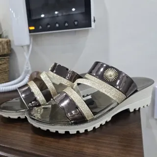 صندل بچگانه