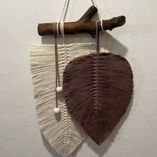دیوارکوب برگ