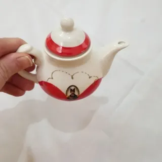قوری زعفرون