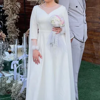 لباس عقد