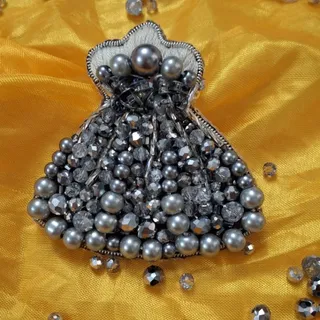 گلسینه جواهردوزی