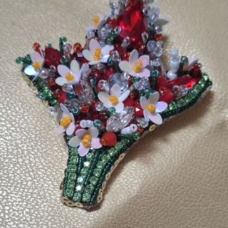 گلسینه جواهردوزی دسته گل